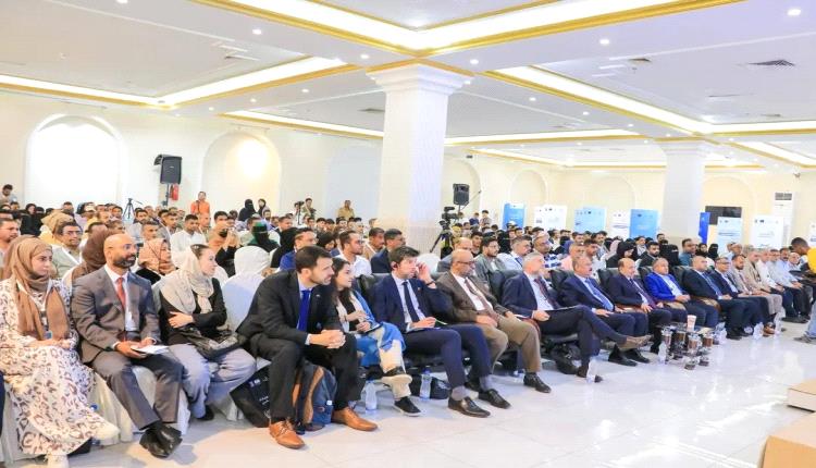 بتكليف رئيس الوزراء.. وزير النقل يفتتح مختبر الابتكار الاجتماعي ٢٠٢٦ بعدن