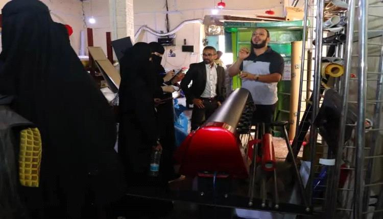 طالبات "قسم التصوير الفوتوغرافي والجرافيك" بمعهد المعلا في رحلة استكشافية لتقنيات الطباعة بمركز "مداد"