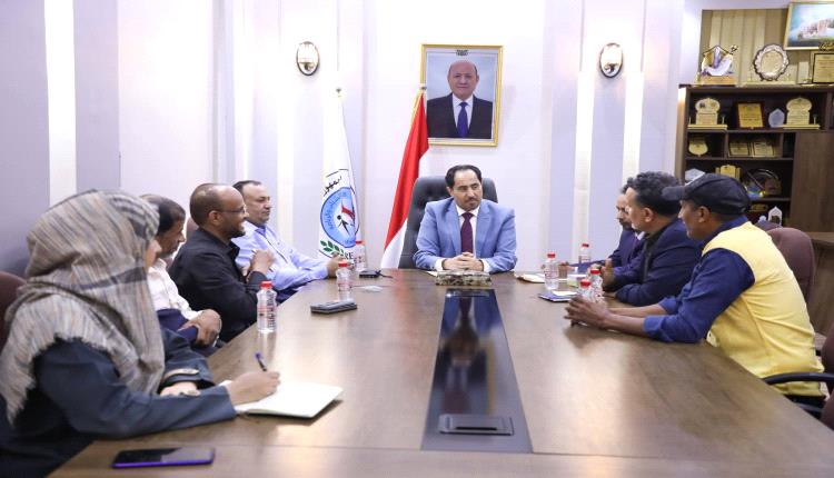 البكري يؤكد دعم الوزارة لنادي سيئون والارتقاء بأنشطته المختلفة