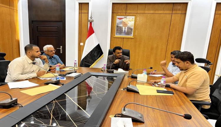 اللجنة العليا للتحقق وتسوية المديونيات تعقد اجتماعها برئاسة الوكيل الجيلاني