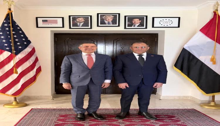 وزير الصناعة والتجارة والسفير الأمريكي يبحثان توسيع الشراكة الاقتصادية وتحفيز الاستثمار ودعم التحول المؤسسي