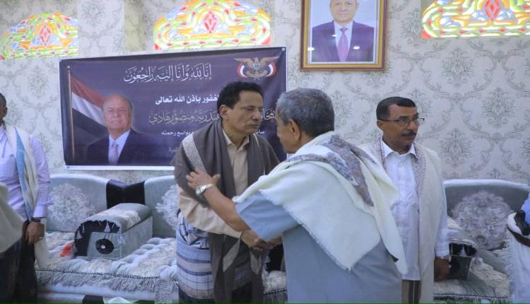 محافظ المهرة يستقبل جموع المعزين في وفاة فخامة الرئيس السابق عبدربه منصور هادي