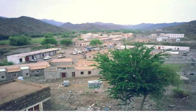 انقطاع الأمطار وجفاف الآبار يهددان سكان مديرية جيشان