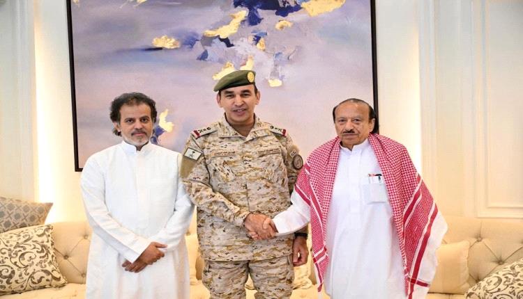 الفريق الركن فهد بن حمد السلمان يقدم واجب العزاء في وفاة الرئيس السابق عبدربه منصور هادي
