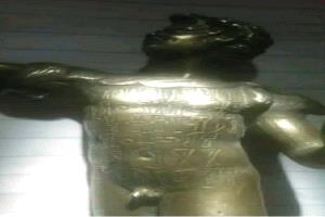 نهب ممنهج لتاريخ اليمن.. الحوثيون يفرغون متاحف صنعاء من كنوزها الأثرية