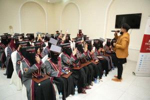 مؤسسة اليمن للتدريب بهدف التوظيف تحتفي بتخريج المستفيدات من مشروع 