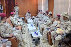 برئاسة اللواء حمدي شكري وحضور اللواء القبة محافظ الضالع وقائد محور الضالع اجتماع موسع لقادة المنطقة العسكرية الرابعة