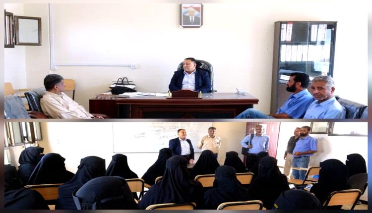 أبين.. نائب المحافظ يناقش سير العملية التعليمية في كلية المجتمع التقنية والتحديات التي تواجهها وسبل دعم تخصصاتها الحديثة