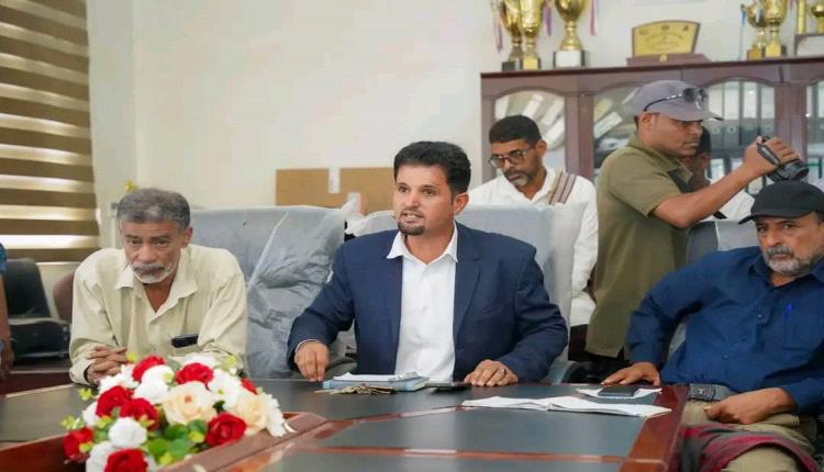 إعلام أبين يشكّل خط دفاع موحد لمواجهة الشائعات ومساندة أبطال الجبهات
