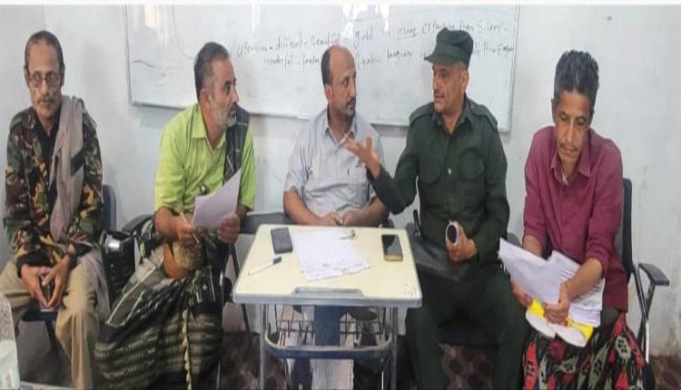اجتماع أمني موسع برئاسة مدير عام قعطبة يقر 5 إجراءات حازمة لضبط الأمن والاستقرار