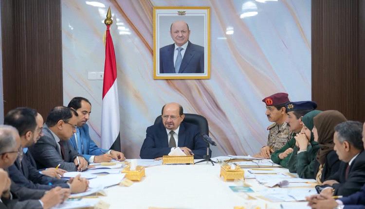 مجلس الوزراء: تحرير باب المندب نقطة تحول استراتيجية ومليشيا الحوثي ترد بالإرهاب على مطارات عدن والسعودية