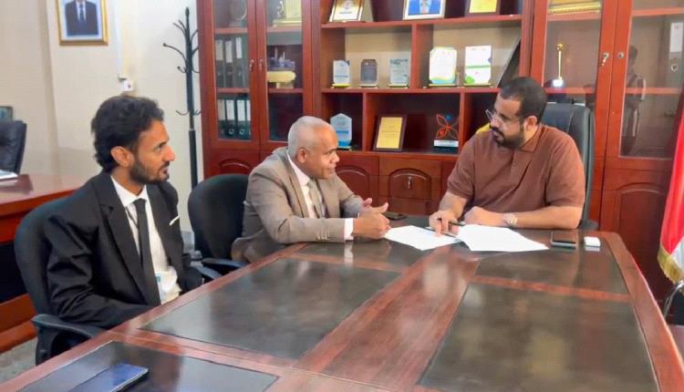 وكيل محافظة حضرموت لشؤون التنمية يلتقي عميد كلية المجتمع بسيئون ويبحث احتياجات الكلية