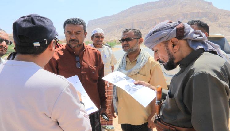 مدير عام شبام يتفقد سير العمل في المسار الجديد لعبّارة شبام ويوجه بتسريع الإنجاز