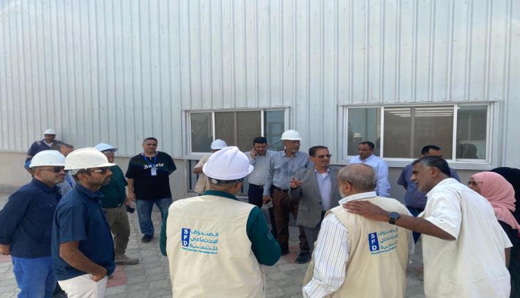الشعبي وحداد يطلعان على استكمال الأعمال النهائية لمشروع انشاء خزان مياه بمنطقة البرزخ بعدن