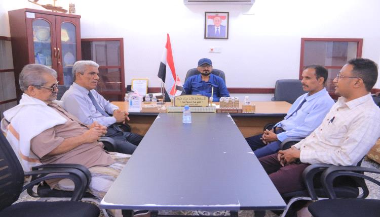 لقاء في شبام لمناقشة تطوير العمل الثقافي والاستفادة من تقنيات نظم المعلومات بالمديرية