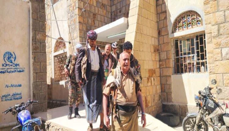 وكيل أول محافظة تعز يتفقد أبطال القوات المسلحة والمقاومة الشعبية في جبهات صبر الموادم
