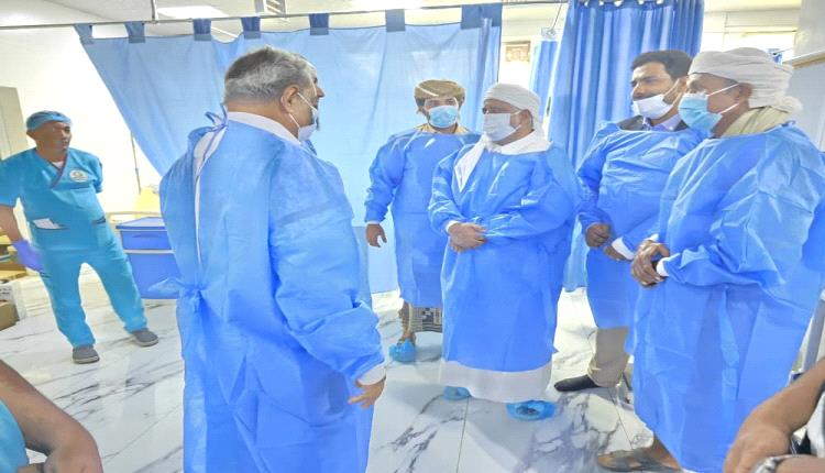 البسيري وبن نويصر يتفقدان جرحى محافظة شبوة بمستشفيات المكلا