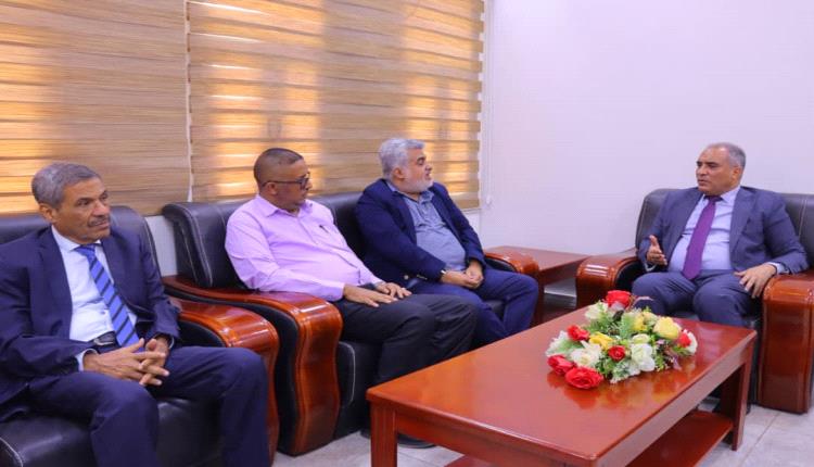 وزير التربية والتعليم يبحث مع نائب وزير التخطيط تعزيز دعم القطاع التربوي