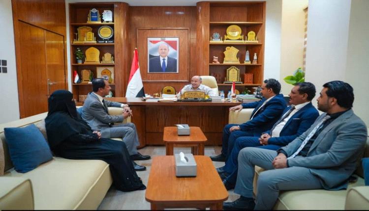 باعوم  يلتقي محافظ حضرموت ويناقش معه مستجدات الأوضاع والتحديات الراهنة بالمحافظة