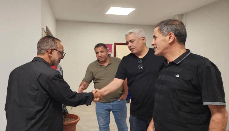 قيادة الاتحاد تزور بعثة شعب حضرموت قبل مواجهة الدحيل القطري في الدوحة