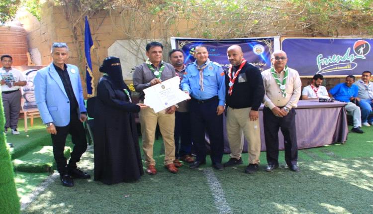 الكشافة والمرشدات تعزز حضورها في التعليم الأهلي بعدن باعتراف رسمي بأول فرقة كشفية مدرسية