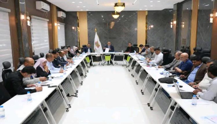 اللجنة الوطنية للطوارئ تناقش خطة الاستجابة للطوارئ الصحية