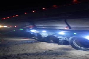 هجوم مسلح  يعطب ناقلة وقود بأحور