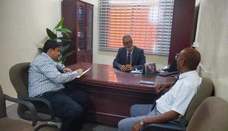 مدير عام الصحة بالمهرة يبحث مع قيادات وزارة الصحة تعزيز القطاع العلاجي ودعم الخدمات التخصصية بالمحافظة