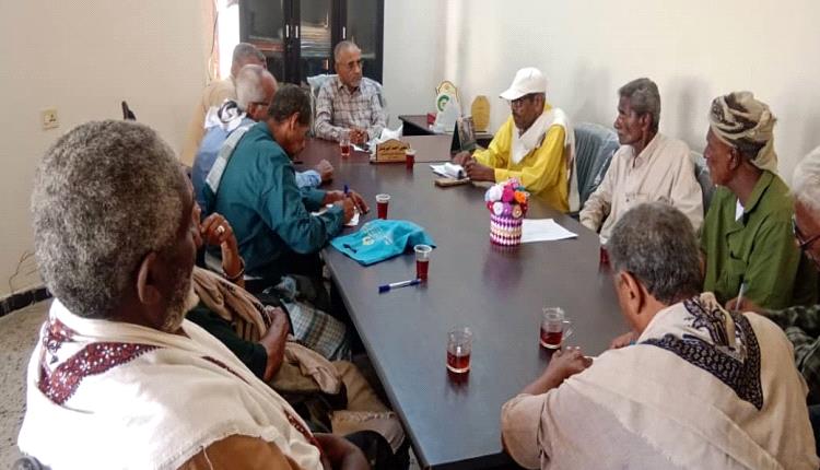 الجمعية التعاونية لتسويق المنتجات الزراعية بأبين تعقد اجتماع للهيئة التنفيذية لمناقشة أوضاعها والاعتداء الجديد على أصولها