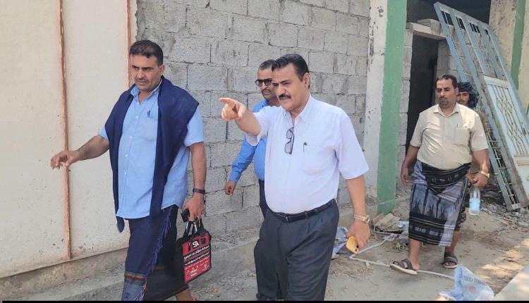 مدير عام البريقة "الداؤودي": حريصون على تحسين أداء المكاتب الخدمية وتعزيز كفاءة العمل المؤسسي