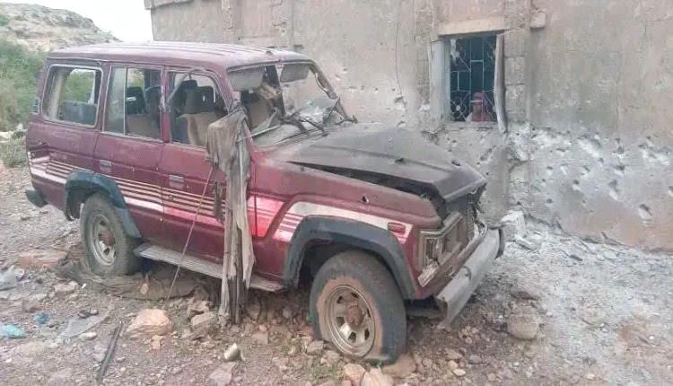 مليشيا الحوثي تقصف منازل وممتلكات المواطنين في "مريس" شمالي الضالع
