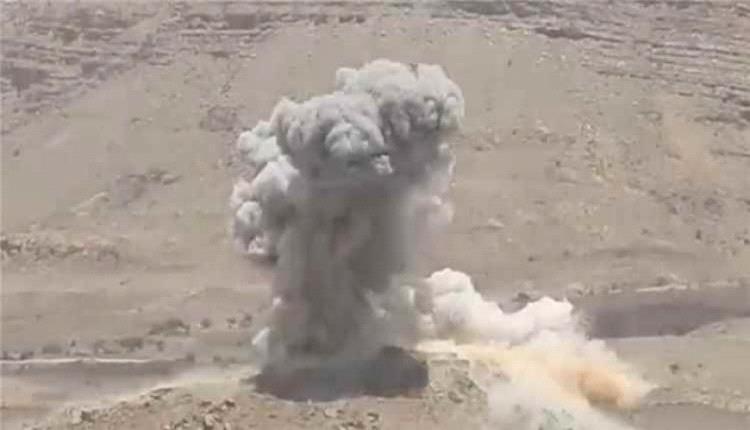 ضربات جوية ومدفعية تهز مواقع الحوثيين في حيفان جنوب تعز
