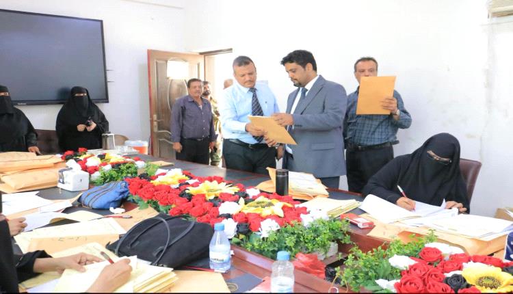 وزير التعليم الفني يطلع على سير أعمال تصحيح الاختبارات الوزارية للعام الدراسي 2025-2026م بعدن