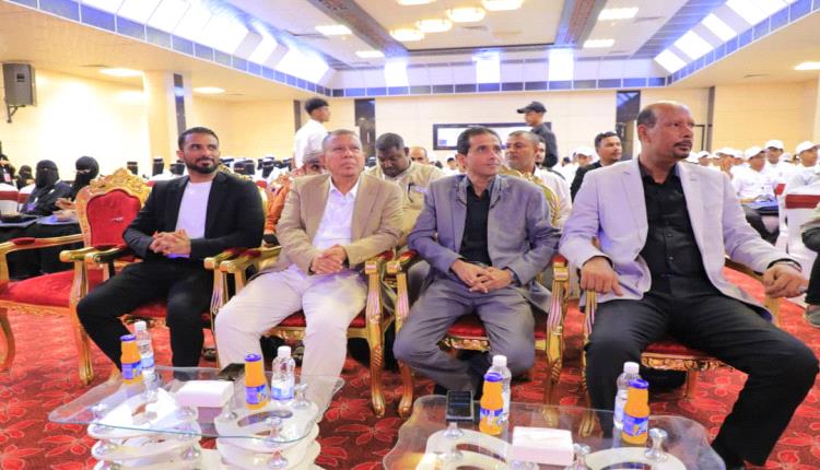 الوكيل العطاس يؤكد دعم السلطة المحلية للمبادرات الهادفة لتأهيل الشباب بالتعليم الفني والمهني