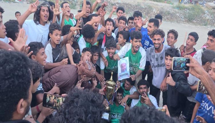 وفاءً للشهيد السعيدي.. شباب سرار يخطف كأس الذكرى بثنائية أمام 21 مايو في ملعب ساجور