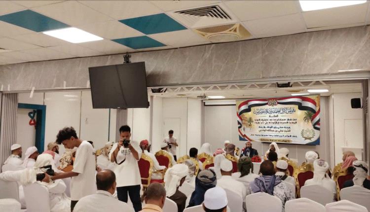 وزير الأوقاف في لقائه بعلماء حضرموت.. معركتنا واحدة ضد المليشيات الخـ.وثية وطاعة ولي الأمر أولوية