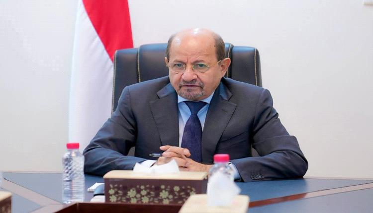 رئيس الوزراء يبحث مع السفيرة البريطانية تطورات التصعيد الحوثي وتعزيز الدعم الدولي للحكومة