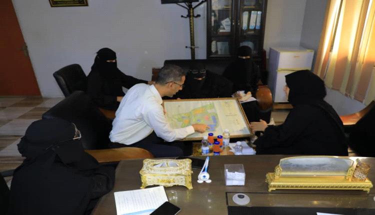الوكيلة الحضرمي تبحث مع مكتب الشؤون الاجتماعية تعزيز حماية ورعاية المرأة والطفل