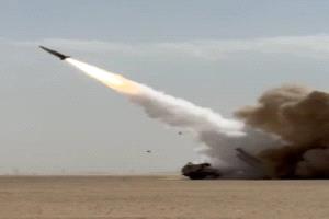 عاجل: سقوط ضحايا مدنيين في قصف باليستي حوثي استهدف مطعماً بمفرق المخا