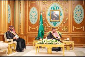 عاجل:خادم الحرمين الشريفين وولي العهد يوجهان بتقديم دعمًا جديدًا للبنك المركزي اليمني.